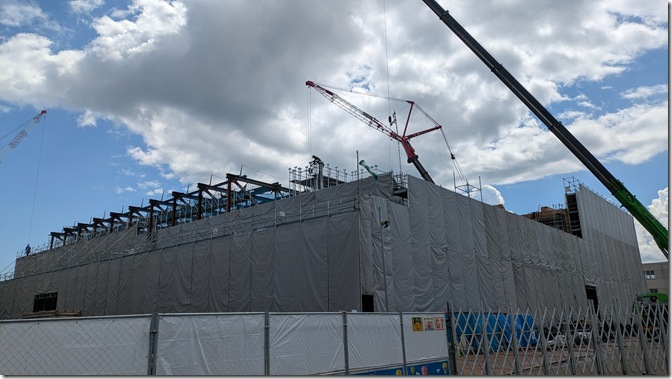 PXL_20250821_021628800