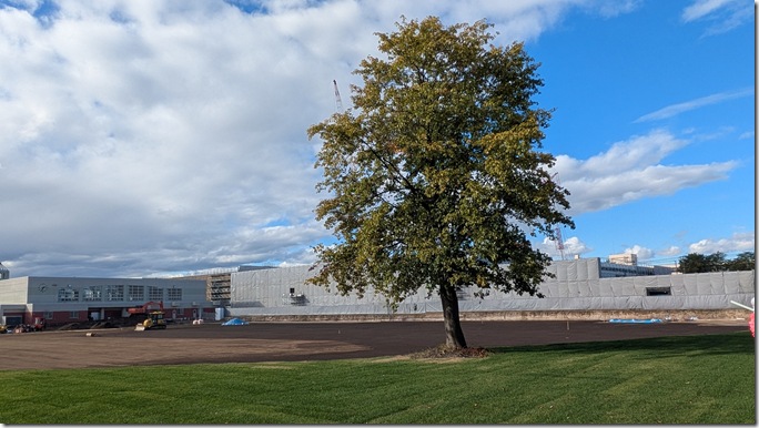 PXL_20251009_053357898