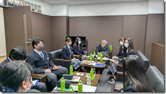 PXL_20251110_051931667