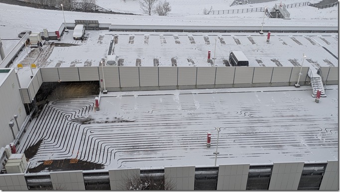 PXL_20251118_213416673